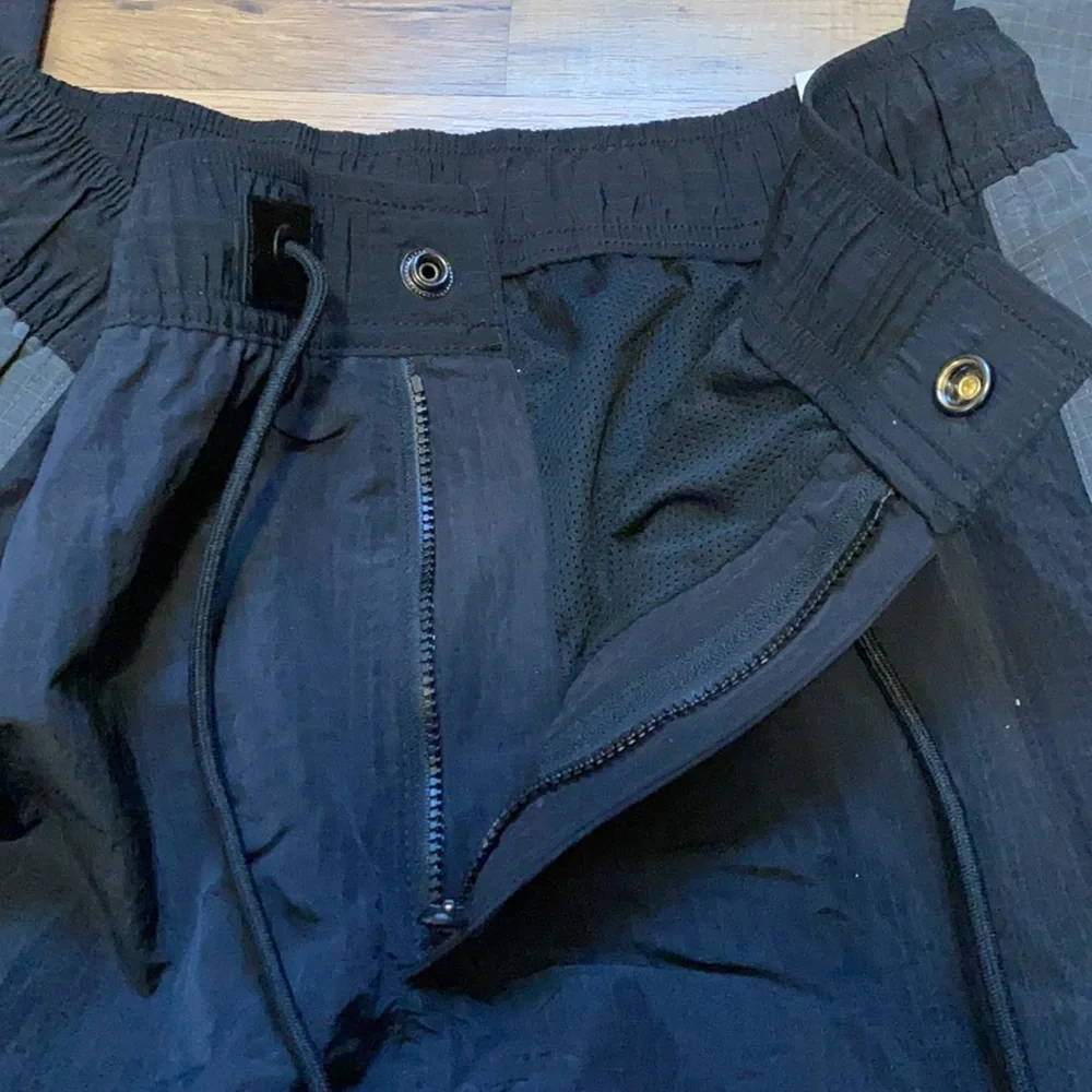 Jordan windbreaker cargo pants